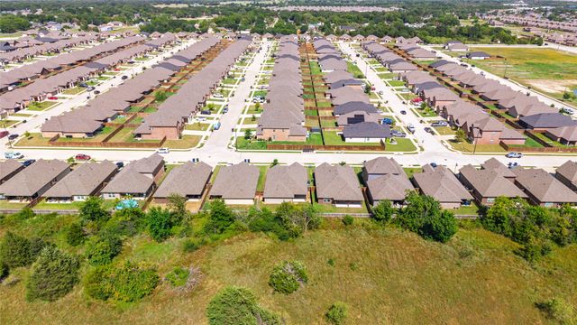 7904 Grant Lane, Greenville, TX 75402