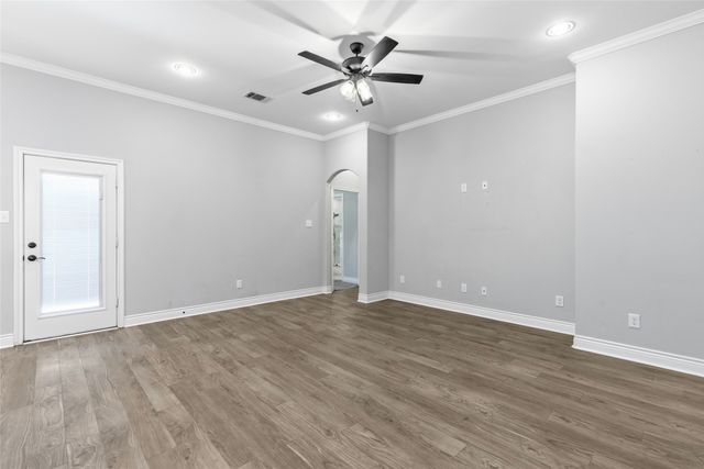7904 Grant Lane, Greenville, TX 75402