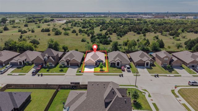 7904 Grant Lane, Greenville, TX 75402
