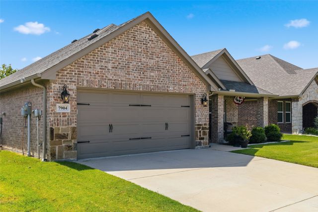 7904 Grant Lane, Greenville, TX 75402
