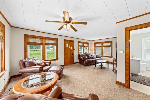 25805 W Loomis ROAD, Waterford, WI 53185