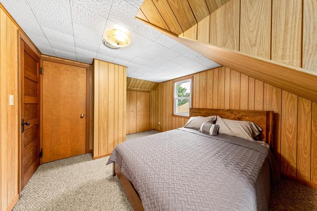25805 W Loomis ROAD, Waterford, WI 53185