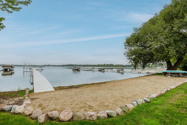 25805 W Loomis ROAD, Waterford, WI 53185
