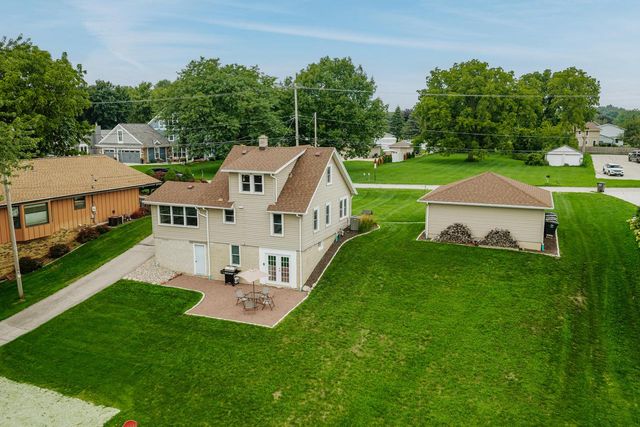 25805 W Loomis ROAD, Waterford, WI 53185