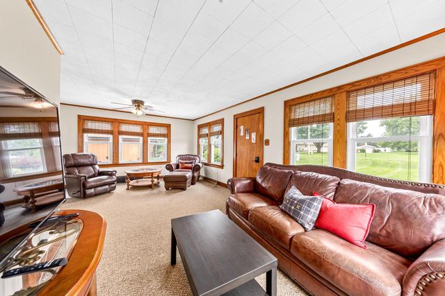 25805 W Loomis ROAD, Waterford, WI 53185
