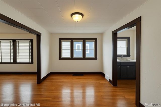 1259 Humphrey Avenue, Birmingham, MI 48009