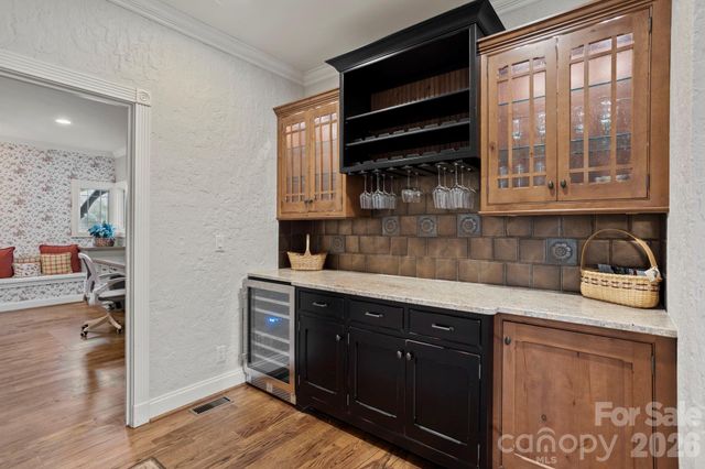 106 Farwood Court, Flat Rock, NC 28731
