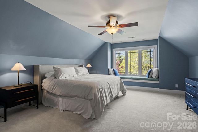 106 Farwood Court, Flat Rock, NC 28731