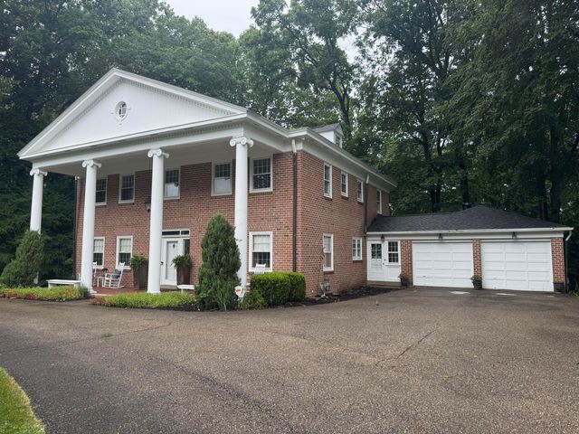 105 Dogwood Lane, Lancaster, OH 43130