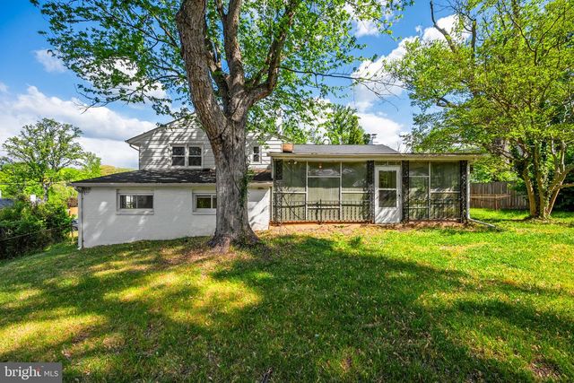 7505 NOTTOWAY PL, Springfield, VA 22150