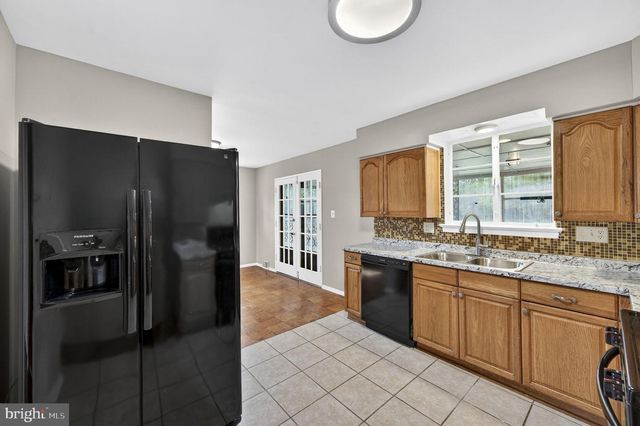 7505 NOTTOWAY PL, Springfield, VA 22150