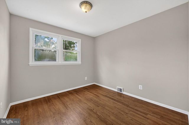 7505 NOTTOWAY PL, Springfield, VA 22150