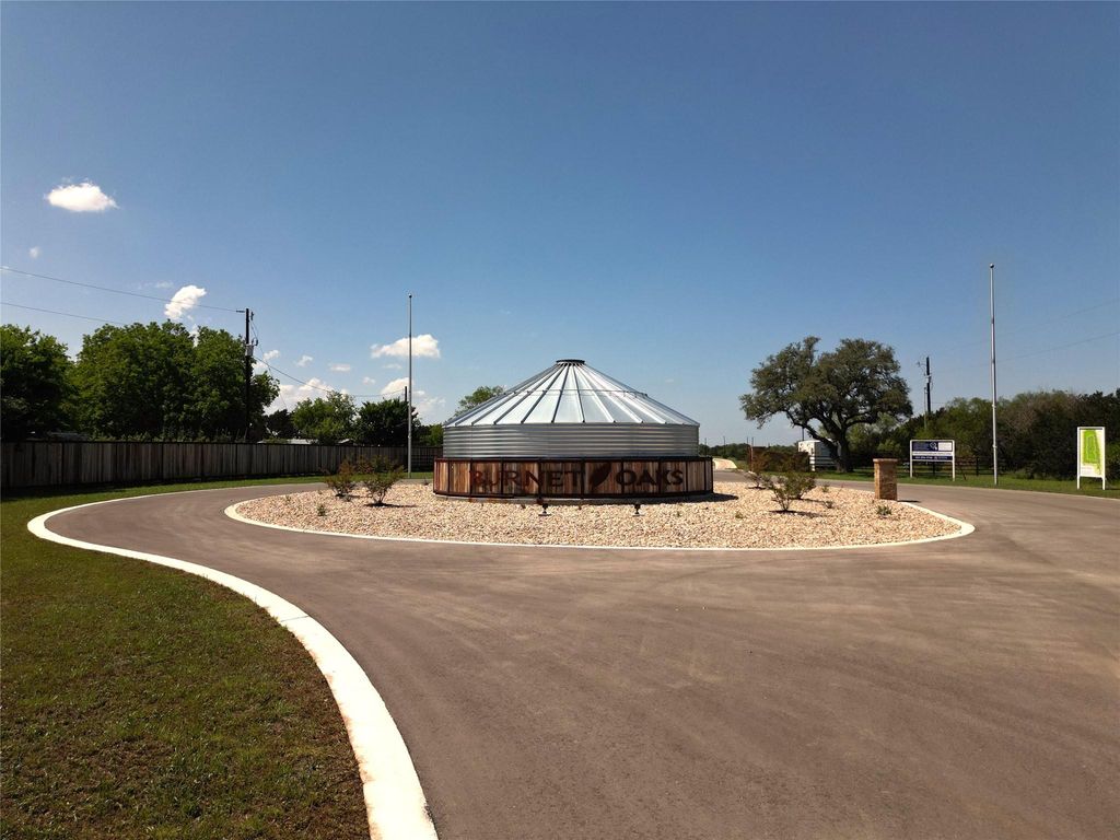 Tract 30 Burnet Oaks DR, Burnet, TX 78611