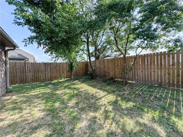 4302 Pawhuska Street, Bentonville, AR 72713