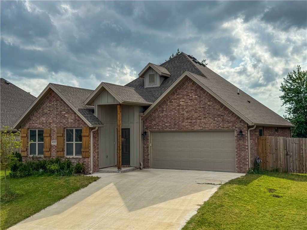 4302 Pawhuska Street, Bentonville, AR 72713