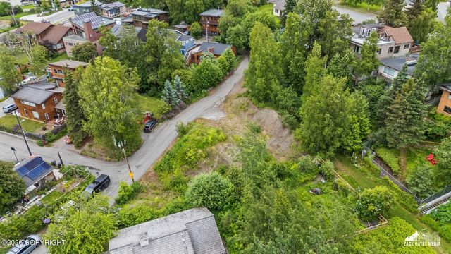 1628 W 10th Avenue, Anchorage, AK 99501