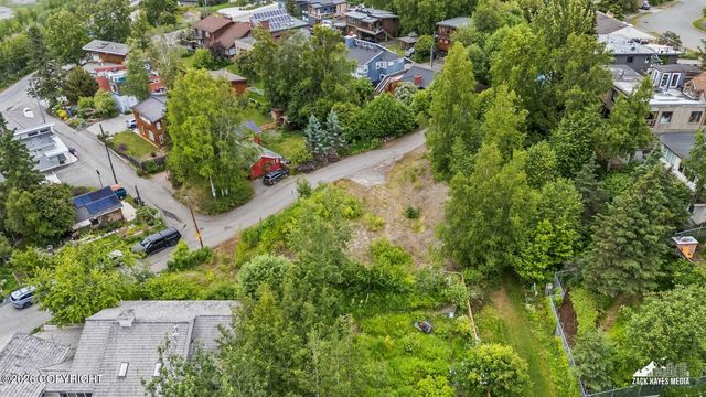 1628 W 10th Avenue, Anchorage, AK 99501