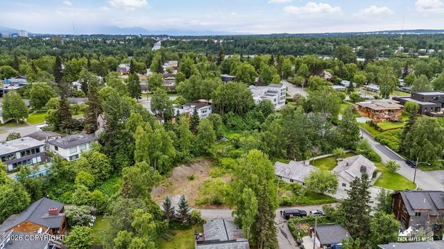 1628 W 10th Avenue, Anchorage, AK 99501