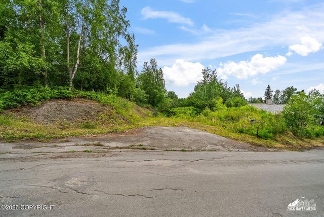 1628 W 10th Avenue, Anchorage, AK 99501