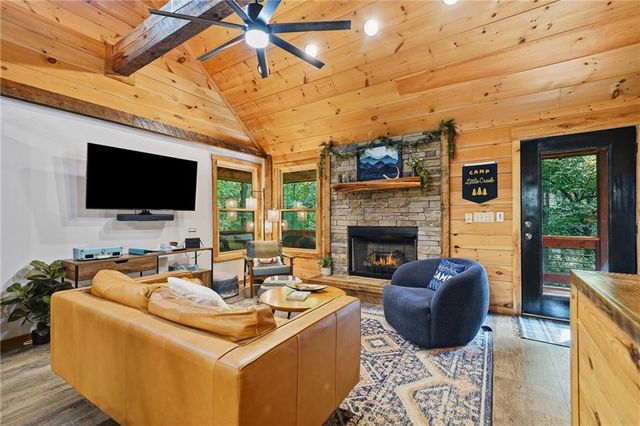 681 Catawba Circle, Ellijay, GA 30540