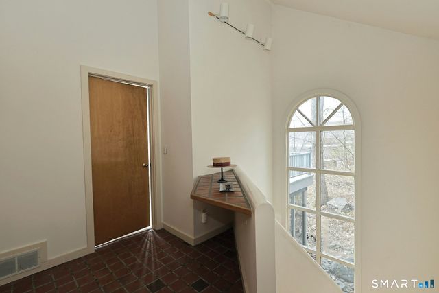 159 Mountain Road, Ridgefield, CT 06877