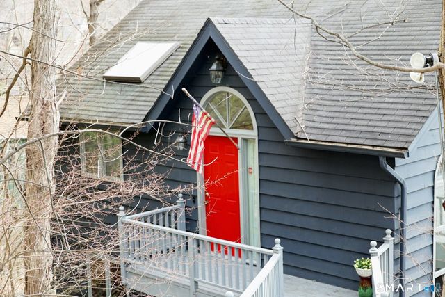 159 Mountain Road, Ridgefield, CT 06877