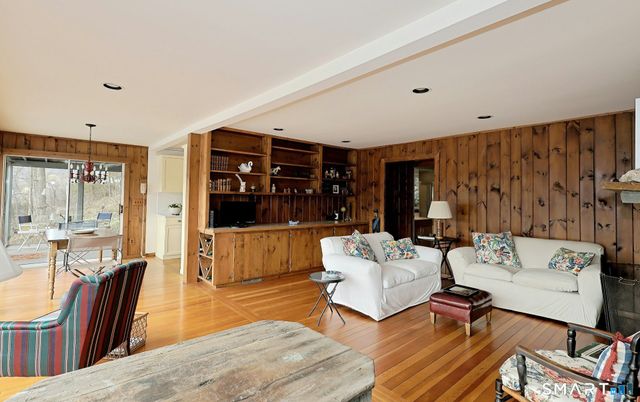 159 Mountain Road, Ridgefield, CT 06877