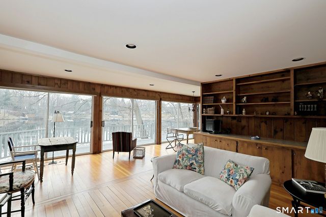 159 Mountain Road, Ridgefield, CT 06877