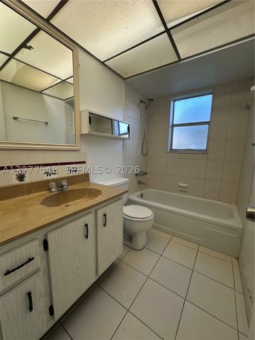 1830 SW 81st Ave 4310, North Lauderdale, FL 33068