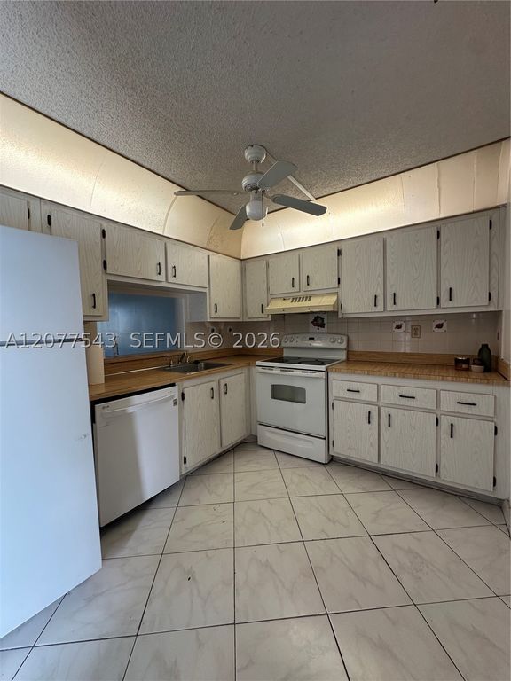 1830 SW 81st Ave 4310, North Lauderdale, FL 33068