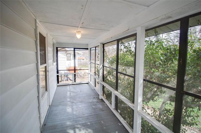 1913 State Street, Alton, IL 62002