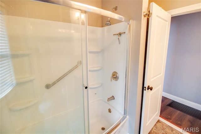 1913 State Street, Alton, IL 62002