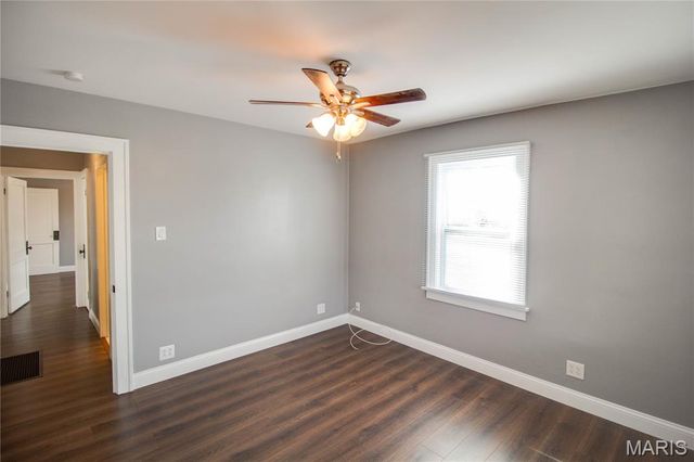 1913 State Street, Alton, IL 62002