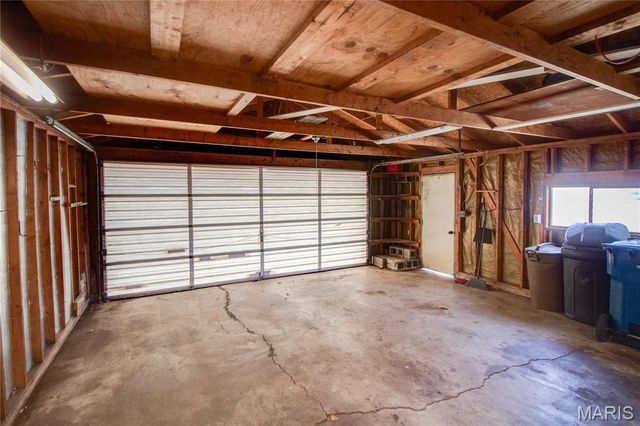 1913 State Street, Alton, IL 62002