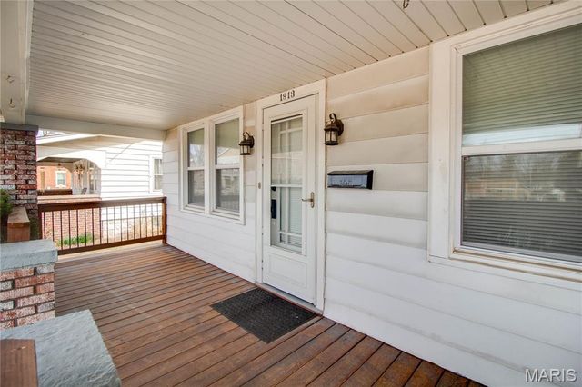 1913 State Street, Alton, IL 62002