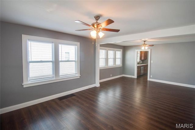 1913 State Street, Alton, IL 62002