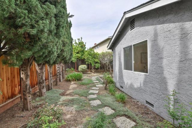 6902 Dartmoor Way, San Jose, CA 95129