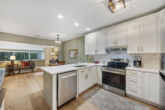 24 Three Mast Lane 24, Hilton Head Island, SC 29928