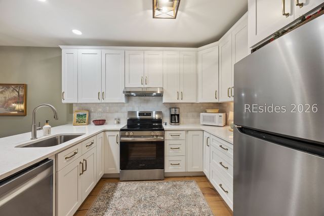 24 Three Mast Lane 24, Hilton Head Island, SC 29928