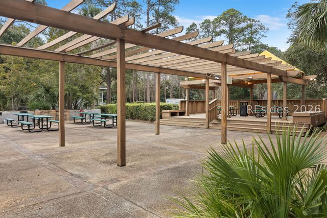 24 Three Mast Lane 24, Hilton Head Island, SC 29928