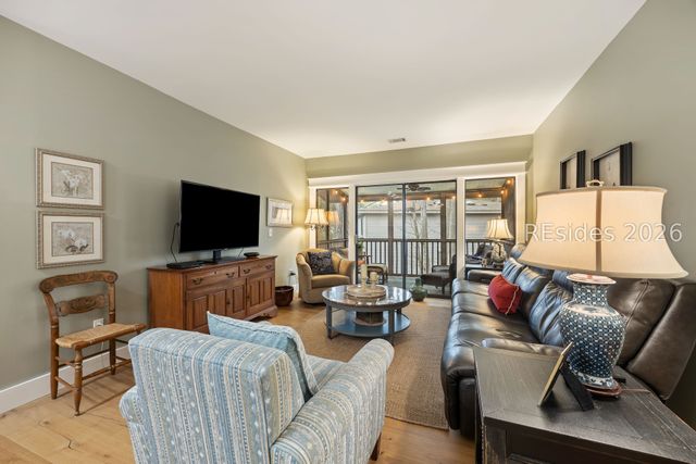 24 Three Mast Lane 24, Hilton Head Island, SC 29928