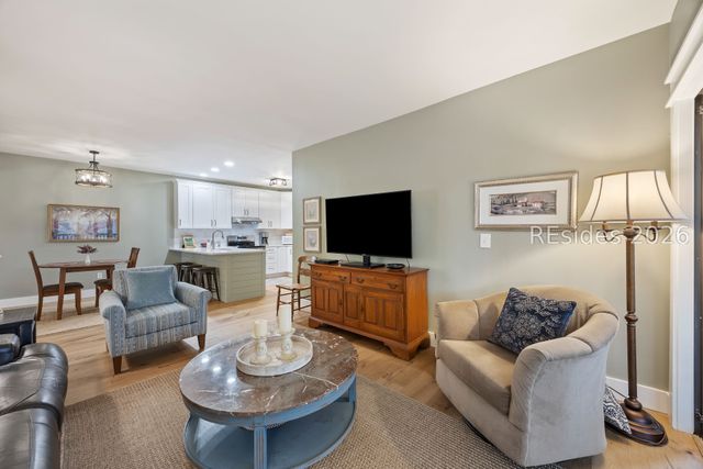 24 Three Mast Lane 24, Hilton Head Island, SC 29928