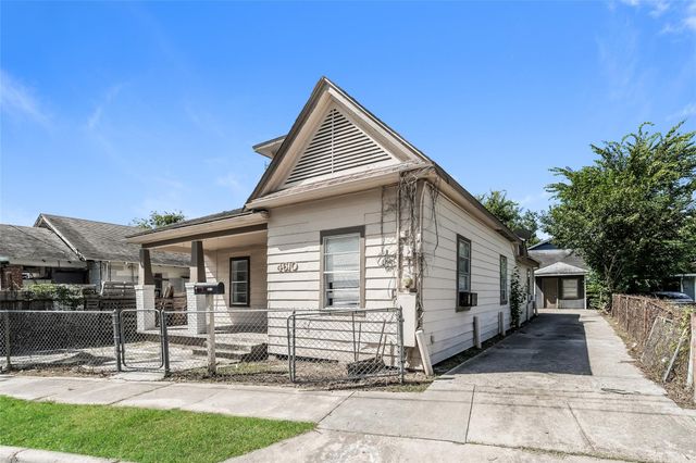 4610 Schroeder Street 1, Houston, TX 77011