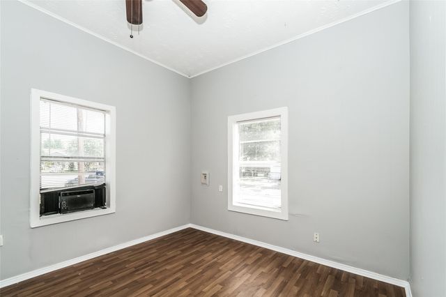 4610 Schroeder Street 1, Houston, TX 77011