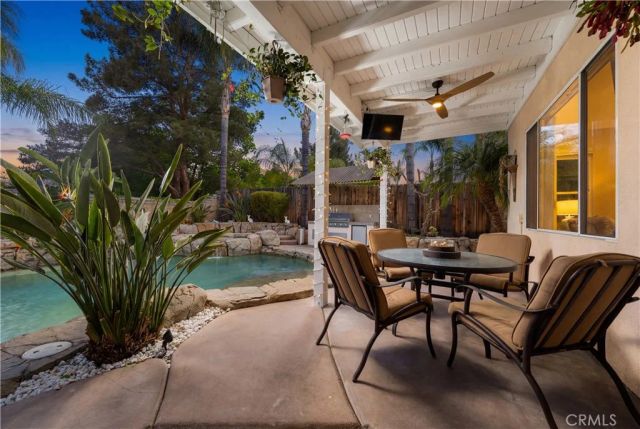 3247 Willow Park, Corona, CA 92881