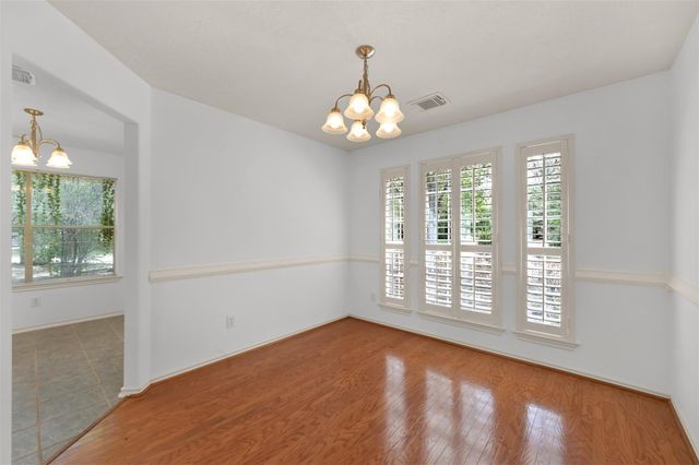 166 Burgandy Vine Court, The Woodlands, TX 77384