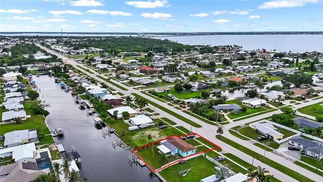 21748 EDGEWATER DRIVE, Port Charlotte, FL 33952