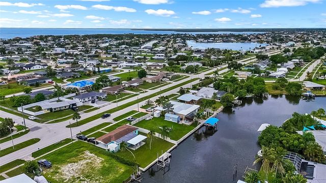 21748 EDGEWATER DRIVE, Port Charlotte, FL 33952