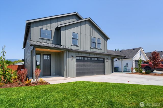 708 Legacy Way, Sedro Woolley, WA 98284