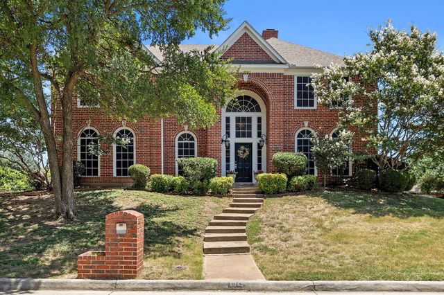 8049 Sunscape Lane, Fort Worth, TX 76123